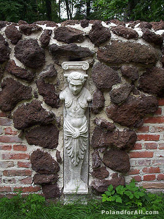 Hermes statue in Arkadia Park