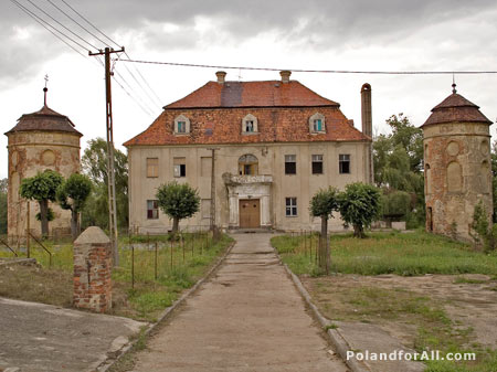 Manor House in Chotkow