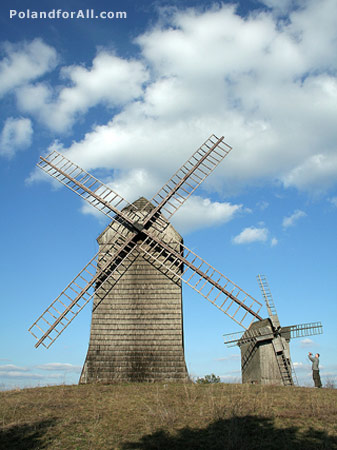 Windmills near Lednogora
